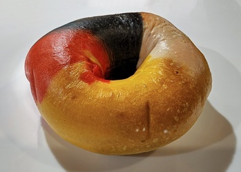 Maryland flag bagel [05]