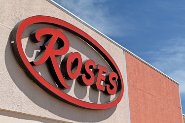 Roses sign in Hopewell, Virginia [03]