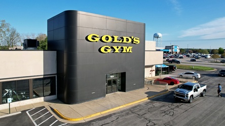 Gold's Gym in Colonial Heights, Virginia [03]