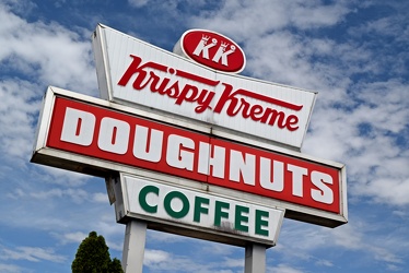 Sign for Krispy Kreme in Richmond, Virginia [01]