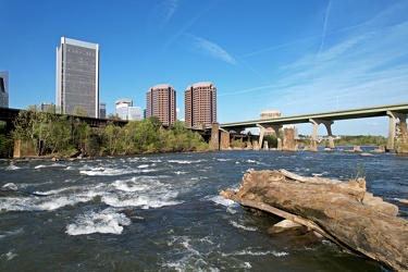 Richmond skyline from the James River [01]