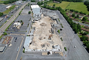 Staunton Mall demolition progress [03]