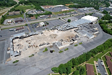 Staunton Mall demolition progress [04]