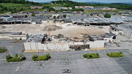 Staunton Mall demolition progress [12]