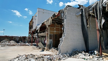 Staunton Mall demolition progress [36]