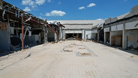 Staunton Mall demolition progress [58]