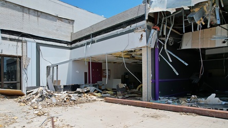 Staunton Mall demolition progress [61]