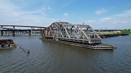 Spring Garden Swing Bridge [01]