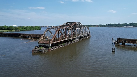 Spring Garden Swing Bridge [07]