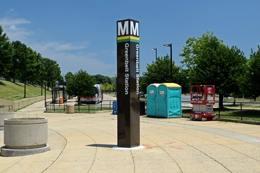 Greenbelt station entrance pylon [03]