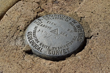 USGS benchmark at Etters Roxbury Store [02]