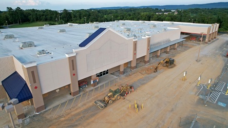 Former Lowe's in Shippensburg, Pennsylvania [03]