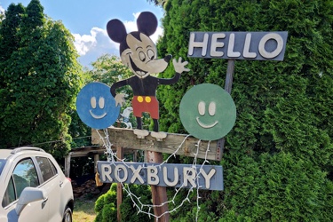 "Hello Roxbury"