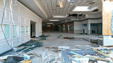 Staunton Mall demolition progress, August 2022 [27]