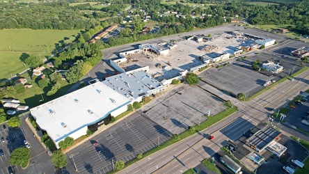 Staunton Mall demolition progress, August 2022 [01]