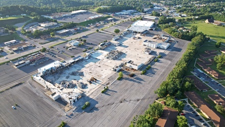 Staunton Mall demolition progress, August 2022 [05]