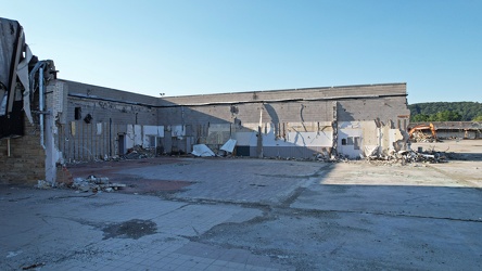 Staunton Mall demolition progress, August 2022 [14]