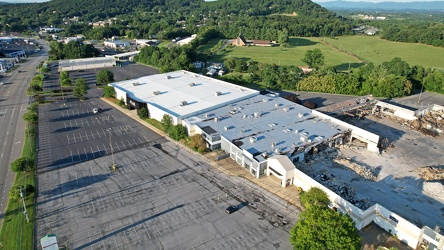 Staunton Mall demolition progress, August 2022 [10]