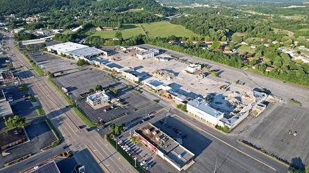 Staunton Mall demolition progress, August 2022 [07]