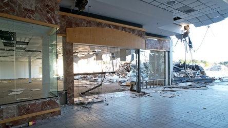 Staunton Mall demolition progress, September 2022 [19]