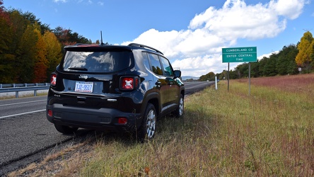 Jeep Renegade at Central Time sign [02]