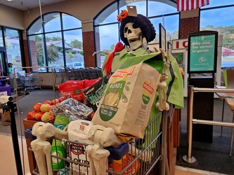 Skeleton at Food City in Dandridge, Tennessee [01]