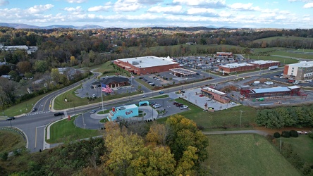 Commercial area in Abingdon, Virginia