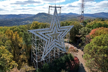 The Roanoke Star, October 2022 [03]