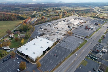 Staunton Mall demolition progress, October 2022 [02]