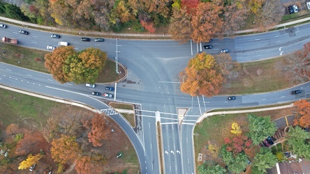 Intersection of Montgomery Village Avenue and Midcounty Highway [02]