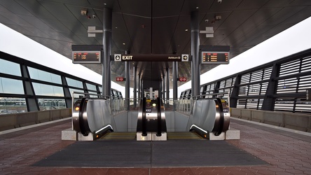 Dulles Airport station [03]