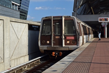 Silver Line train to Ashburn arrives at Wiehle-Reston East [01]