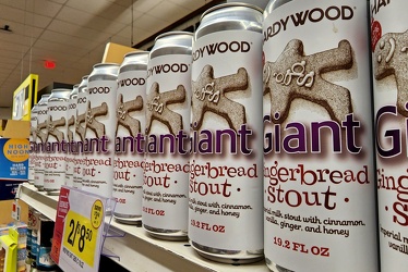 Gingerbread beer at Giant Food [02]