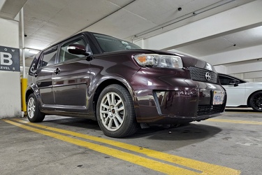 Scion xB at Wayne Avenue parking garage [01]