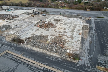 Staunton Mall demolition progress, December 2022 [05]