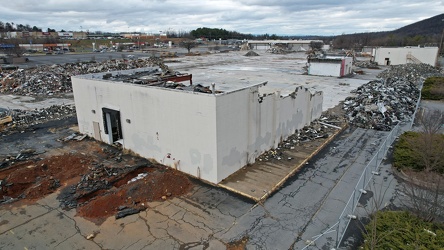 Staunton Mall demolition progress, December 2022 [10]