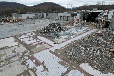 Staunton Mall demolition progress, December 2022 [17]