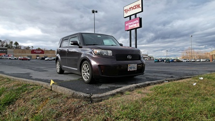 Scion xB at Orchard Hill Square [02]