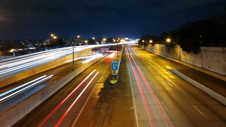 Interstate 95 from South Street Pedestrian Walkway [04]