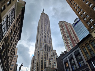 Empire State Building from West 34th Street, facing southeast [01]