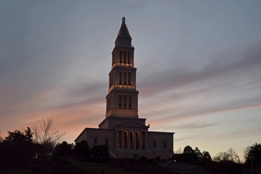 George Washington Masonic National Memorial in early evening [01]