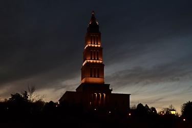 George Washington Masonic National Memorial in early evening [09]