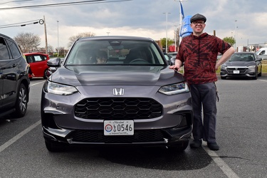 Selfie with the new HR-V [02]