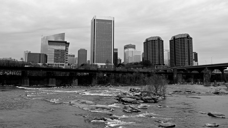 Skyline of Richmond from T. Tyler Potterfield Memorial Bridge [03]