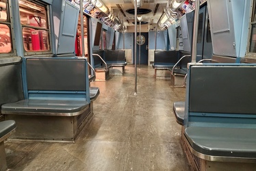 Interior of R16 car 6387 [02]