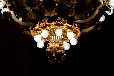 Chandelier at Grand Central Terminal [05]