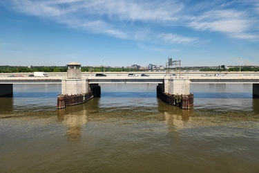 View of I-395 from WMATA bridge [02]