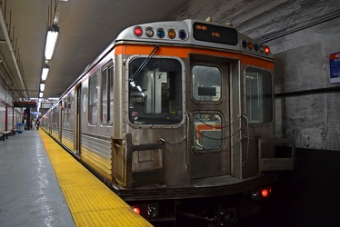 Broad Street train at City Hall station [01]