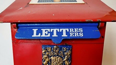 Canada Post mailbox at the Canadian Museum of History [02]