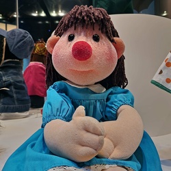 Molly from The Big Comfy Couch [01]